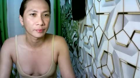 kyutshyne online show from April 2026 01:08:01 AM