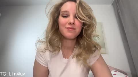 lina online show from March 2026 05:18:02 PM