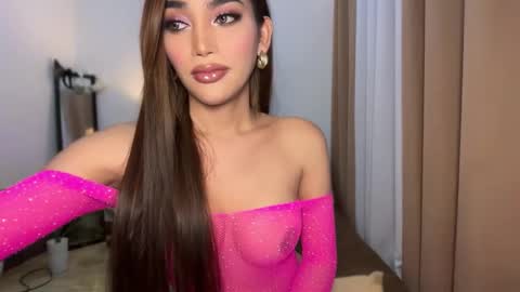 ISABEL online show from March 2026 09:23:01 AM