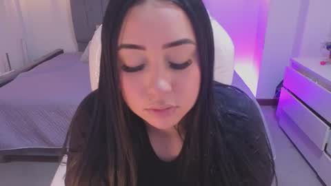 Snapshot of laara_croft chatting on July 2026 08:26:02 PM L A R A online show from July 2026 08:26:02 PM