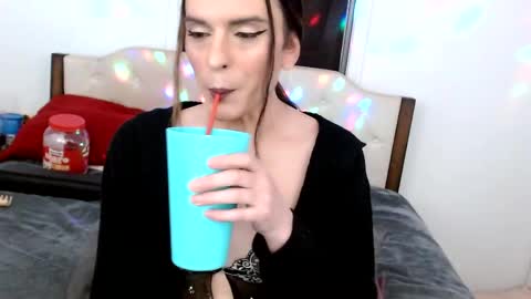 Lacey Phoenix online show from March 2026 02:38:01 AM