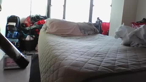 Snapshot of lachickadelbronx chatting on January 2025 07:29:01 PM lachickadelbronx online show from January 2025 07:29:01 PM