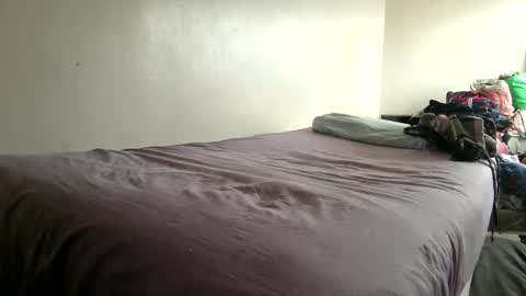 Snapshot of lachickadelbronx chatting on February 2026 04:33:01 PM lachickadelbronx online show from February 2026 04:33:01 PM