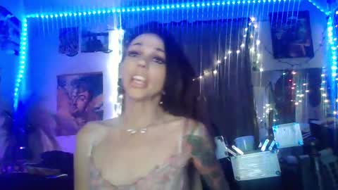 Laci online show from September 2025 11:55:01 AM