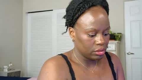 La Diosa Selene online show from June 2026 08:58:01 PM