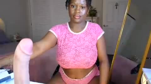 La Diosa Selene online show from July 2026 02:05:17 AM