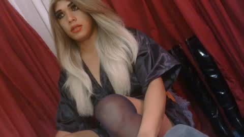Snapshot of lady_athenax chatting on July 2026 03:30:02 AM Athena online show from July 2026 03:30:02 AM