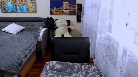 lady_boom_ online show from May 2026 06:40:01 AM