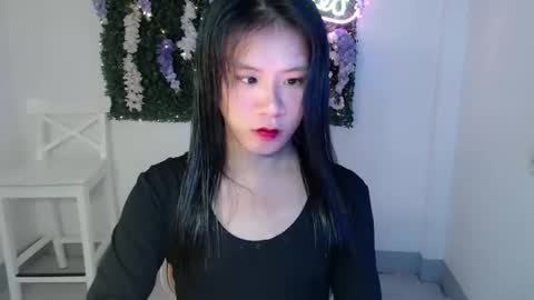    online show from January 2025 11:52:01 AM