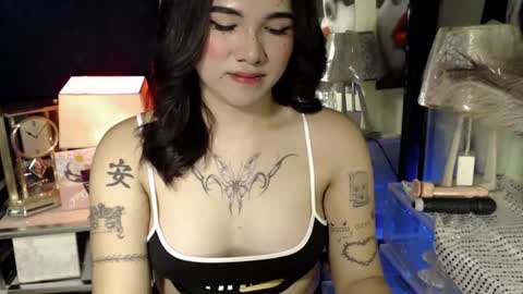 lady_kathy online show from July 2026 05:04:02 PM