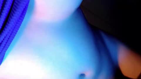 Ella online show from March 2026 12:05:01 PM