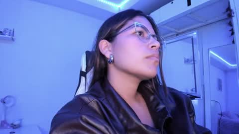 Snapshot of ladybrown_16 chatting on July 2026 03:53:02 AM Lady online show from July 2026 03:53:02 AM