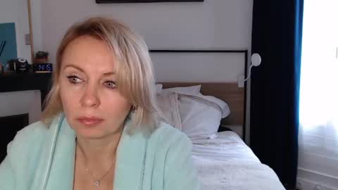 ladysexyx online show from March 2026 01:15:01 PM