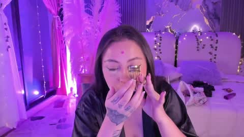 Lady  online show from March 2026 06:30:02 AM