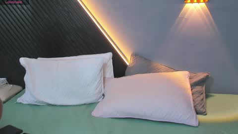    online show from April 2026 11:15:02 PM