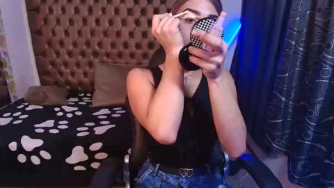 Camila online show from March 2026 08:58:02 PM