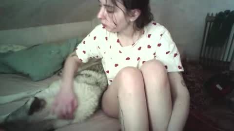 I work 5PM to 9 PM EST  New York online show from February 2026 11:06:01 PM