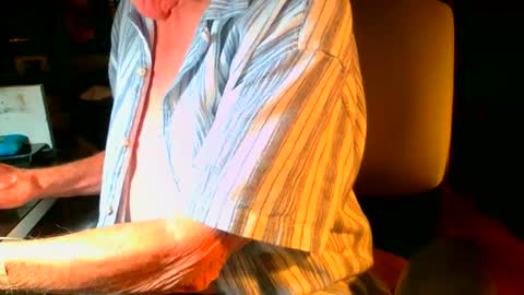 Snapshot of lamarbrazil chatting on December 2025 03:56:01 AM lamarbrazil online show from December 2025 03:56:01 AM