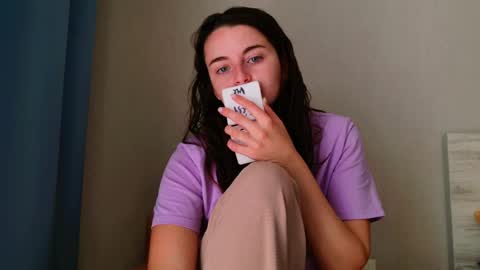 lana_gl online show from May 2026 06:30:02 AM