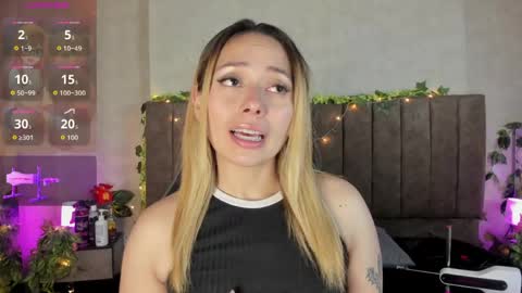 Lana online show from April 2026 05:52:01 AM