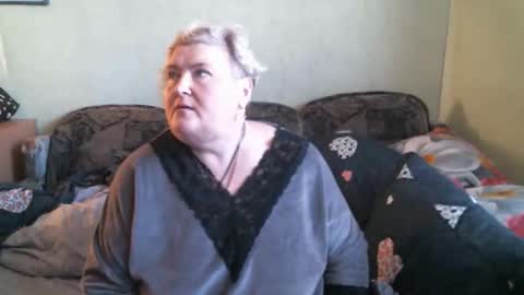 lanacat555 online show from October 2025 11:44:01 AM