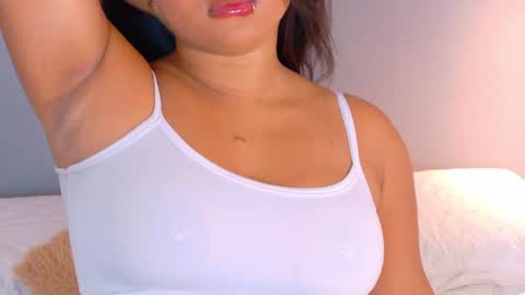 Snapshot of lanarozz chatting on May 2026 07:43:01 PM Lana online show from May 2026 07:43:01 PM