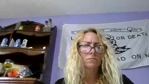 Snapshot of landofeden chatting on June 2026 05:18:01 PM landofeden online show from June 2026 05:18:01 PM