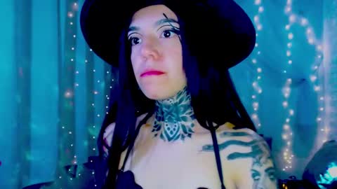 LANNIE   online show from March 2026 03:35:02 AM