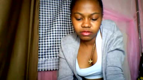 lara_belle online show from June 2026 04:59:01 PM