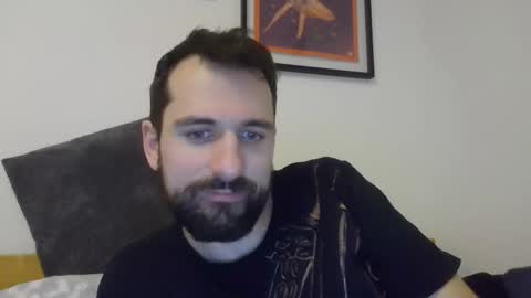 laraaan online show from March 2026 08:34:01 PM