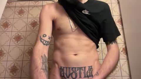 Snapshot of larablaze chatting on April 2026 08:01:02 AM Lara Blaze online show from April 2026 08:01:02 AM