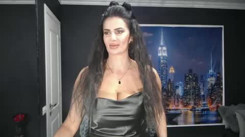 laras_moans online show from July 2026 06:59:02 AM