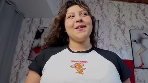 larissa_antonella online show from February 2026 03:57:02 AM