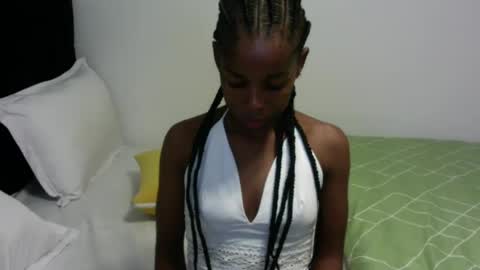 larrine online show from June 2026 09:05:02 PM