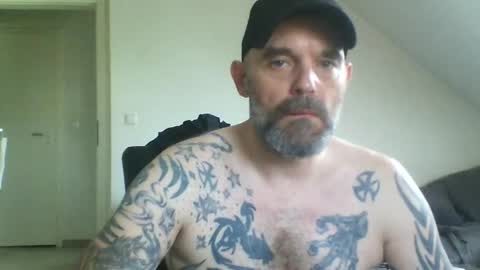 larsvegas1895 online show from May 2026 02:54:01 PM