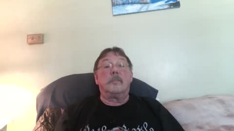LaserLee online show from March 2026 07:06:01 PM
