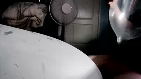 Snapshot of latexchris77 chatting on June 2026 09:43:02 PM latexchris77 online show from June 2026 09:43:02 PM