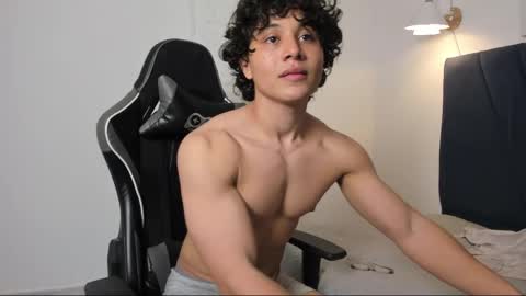latin_beastx online show from May 2026 08:04:04 PM