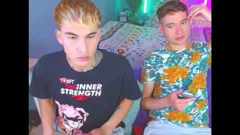 latin_boysxxx_ online show from December 2025 06:04:01 PM