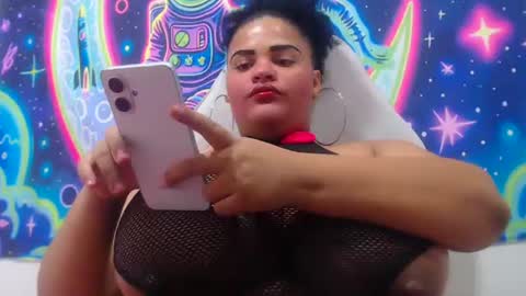 Snapshot of latina_bigboos12 chatting on July 2026 12:25:02 AM latina_bigboos12 online show from July 2026 12:25:02 AM