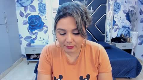 EMMA   online show from September 2025 02:50:01 PM