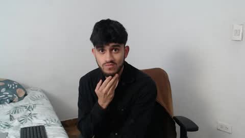 camilo online show from December 2024 01:14:01 AM