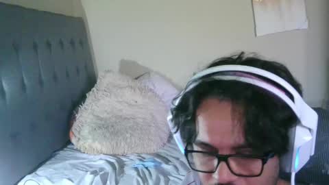 latinincognito online show from April 2026 06:13:02 PM