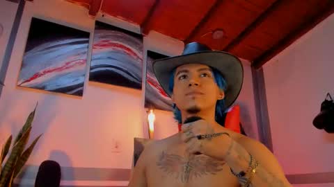 latino_boysmiles online show from March 2026 02:37:01 AM