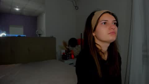 Laura online show from November 2025 06:24:02 AM