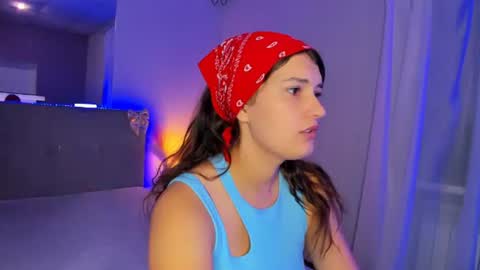 Snapshot of laura__leee chatting on July 2026 05:09:02 AM Laura online show from July 2026 05:09:02 AM