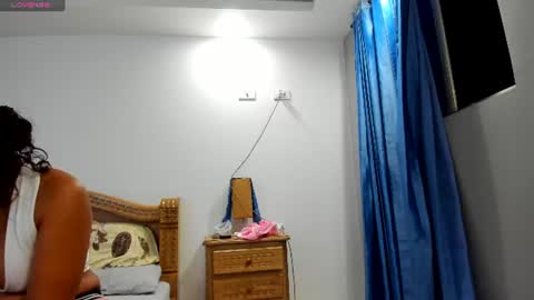 laura_miller02 online show from July 2026 02:11:02 AM