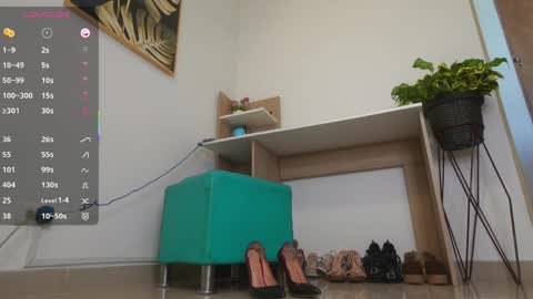 Snapshot of laura_zans_ chatting on April 2026 01:27:02 PM Laura Zans I am sensual goddes and i was born for loveworshipping and enjoyment. online show from April 2026 01:27:02 PM