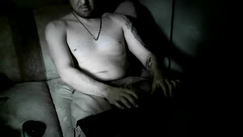 Snapshot of lauradecuada2 chatting on April 2026 05:03:02 PM lauradecuada2 online show from April 2026 05:03:02 PM