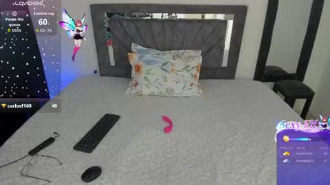 laurasofia01 online show from July 2026 02:45:02 PM